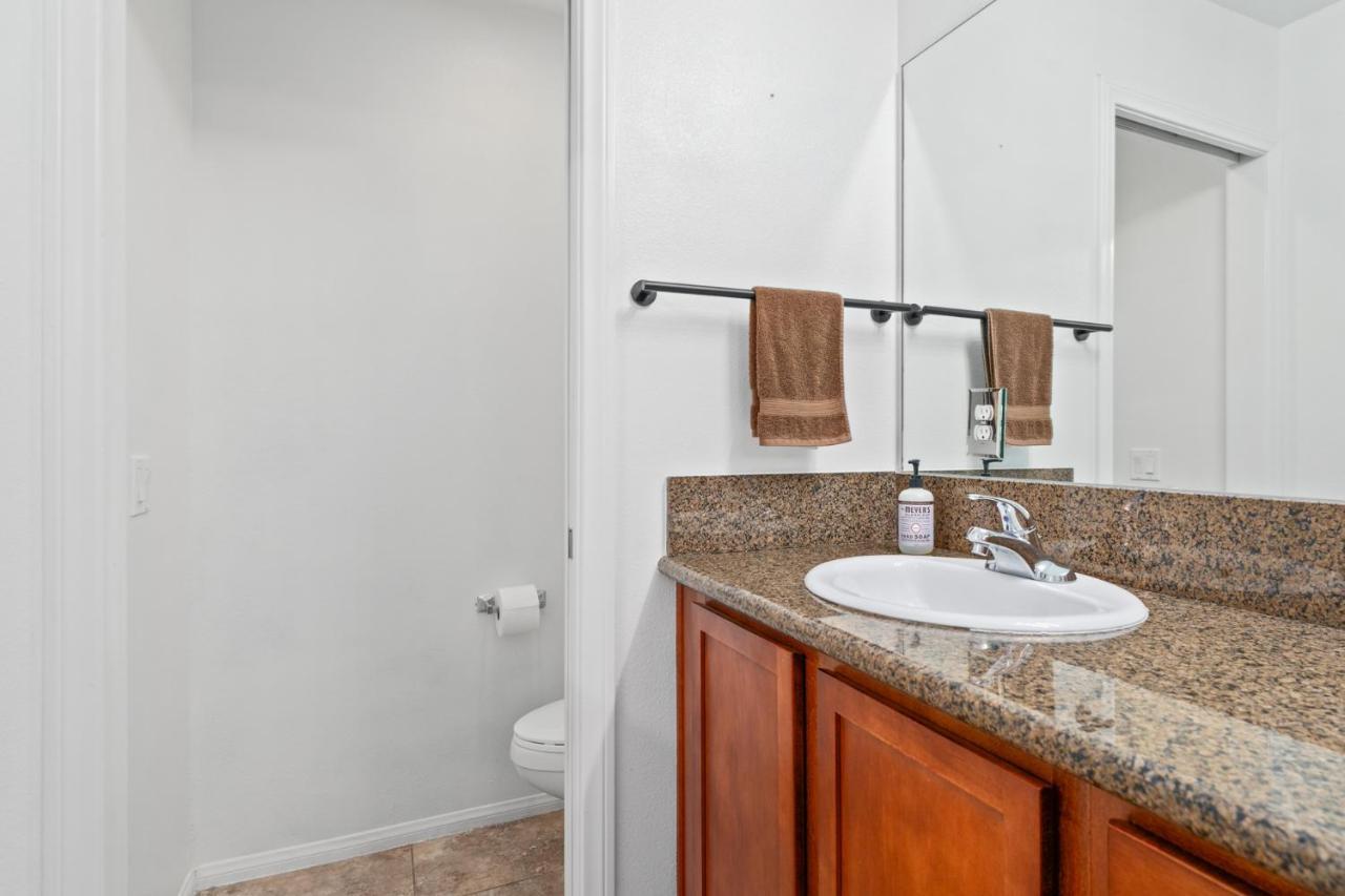 Вилла Friends And Family! 29 Palm Oasis 3 Mi To Joshua Tree Туэнтинайн-Палмс Экстерьер фото