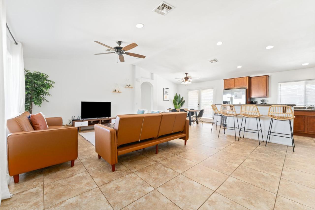 Вилла Friends And Family! 29 Palm Oasis 3 Mi To Joshua Tree Туэнтинайн-Палмс Экстерьер фото