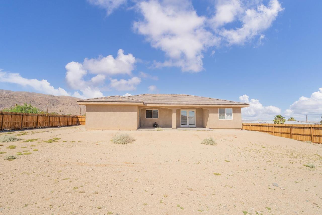 Вилла Friends And Family! 29 Palm Oasis 3 Mi To Joshua Tree Туэнтинайн-Палмс Экстерьер фото