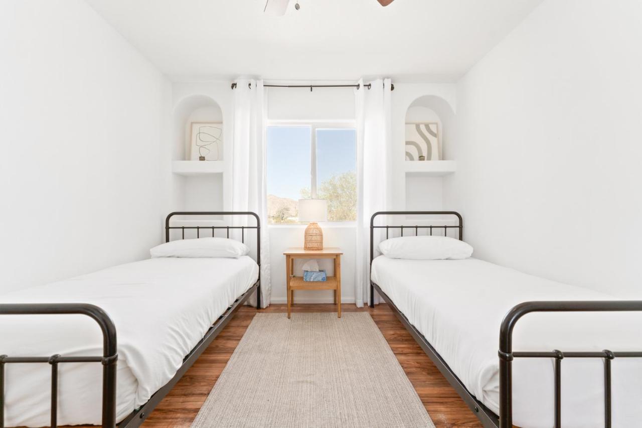 Вилла Friends And Family! 29 Palm Oasis 3 Mi To Joshua Tree Туэнтинайн-Палмс Экстерьер фото